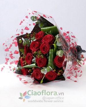Pretty Red Rose Bouquet